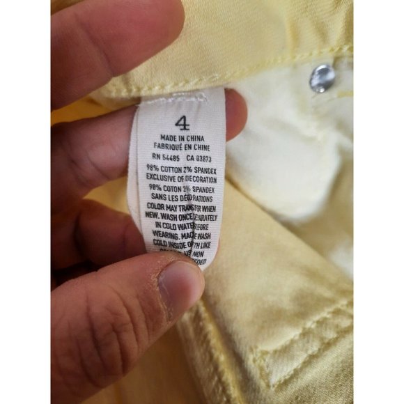 AMERICAN EAGLE 4 Yellow Cut Off Jean Shorts - Picture 3 of 12